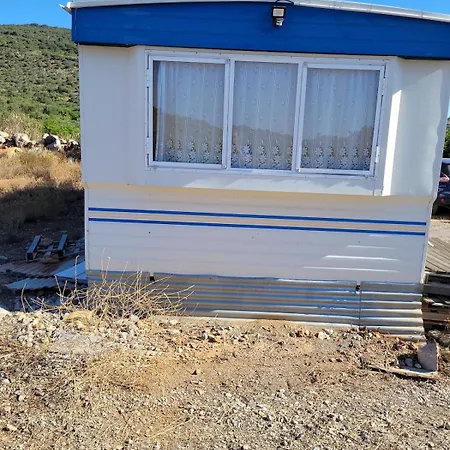 Sitio Da Cornucopia Mobile Holiday home Moncarapacho